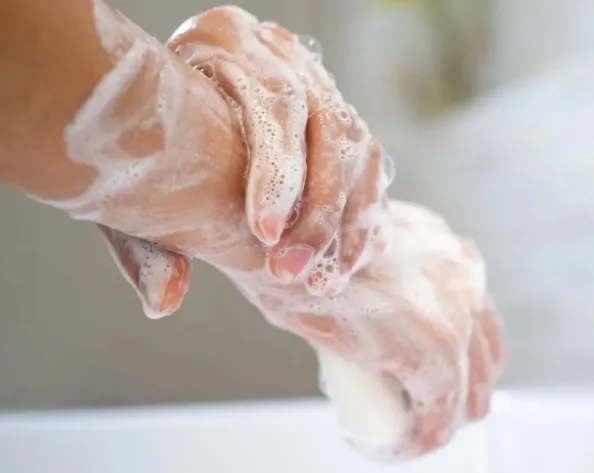 Jak działają mechanizmy błędnego koła kompulsji?